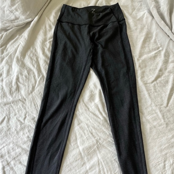 Zella Pants - Z by Zella Dark Gray / Charcoal Full Length Leggings size XS